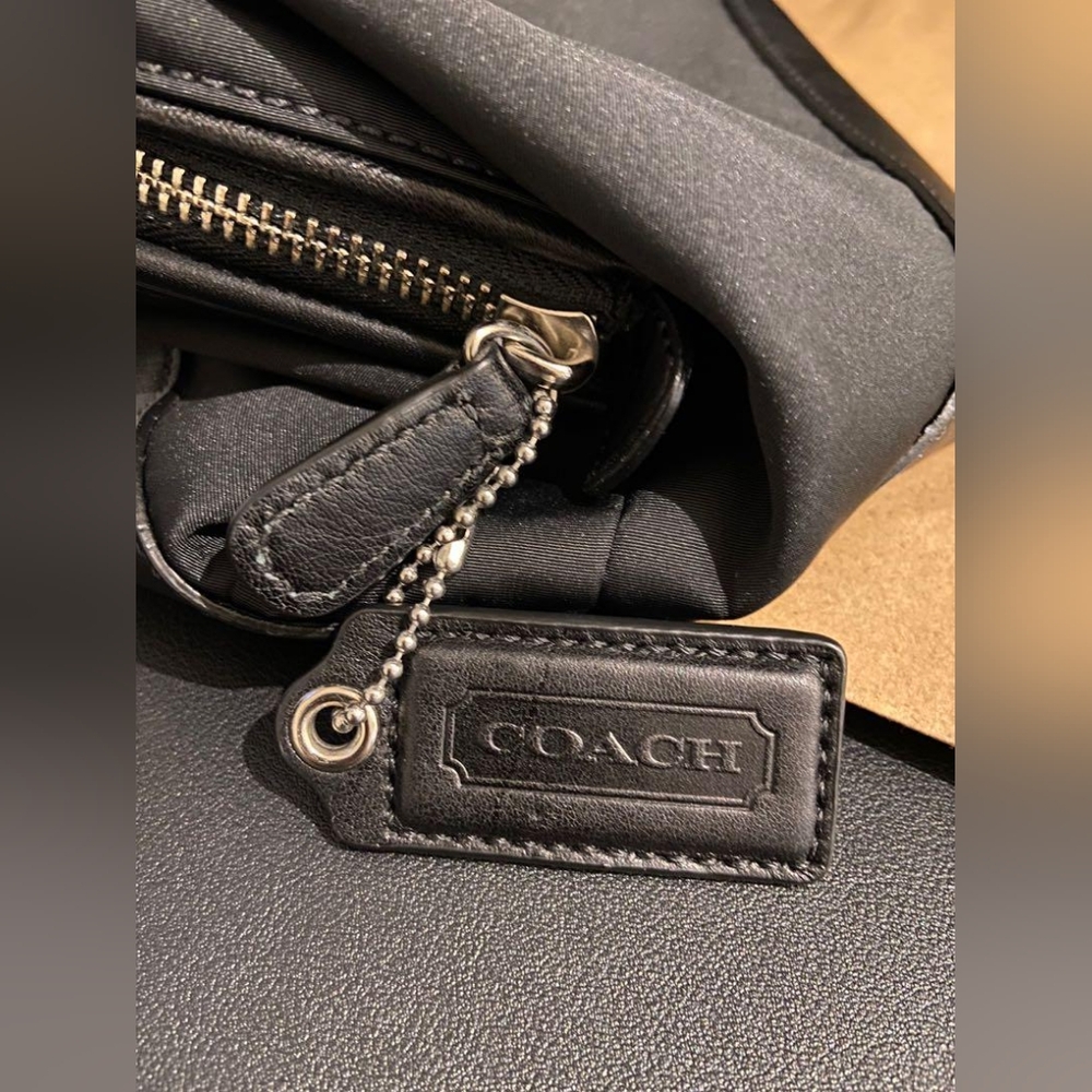 COACH Designer Black Leather Nylon Pouch Toiletry Bag Clutch - Picture 2 of 6